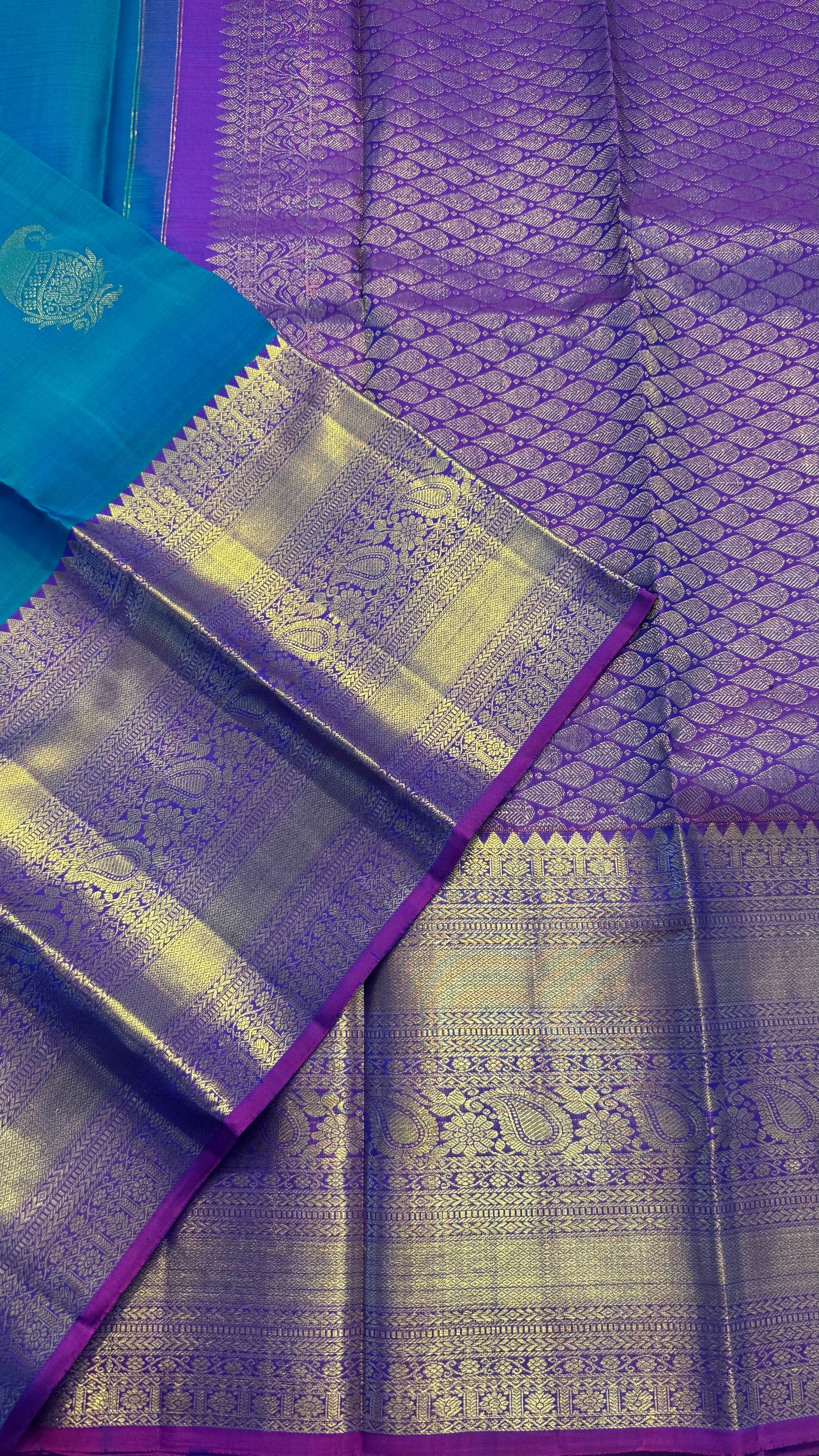 PEACOCK BLUE CONTRAST PURPLE GOLD ZARI HANDLOOM KANICHIPURAM SILK SAREE (KSS415)