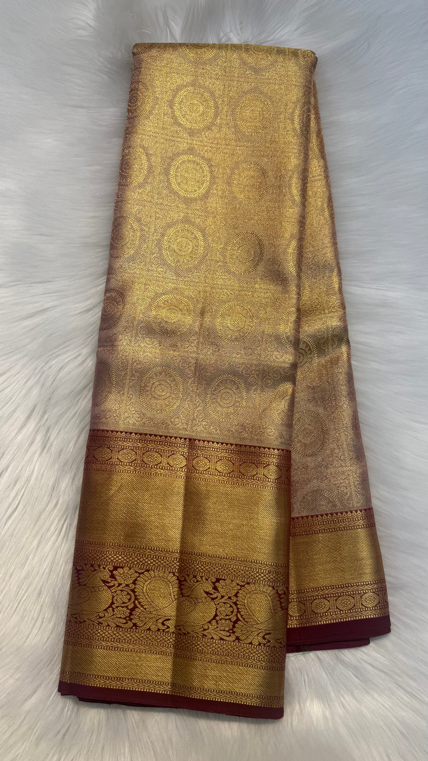 GOLDEN WITH CONTRAST MAGENTA PINK GOLD ZARI HANDLOOM KANCHIPURAM SILK SAREE (KSS444)