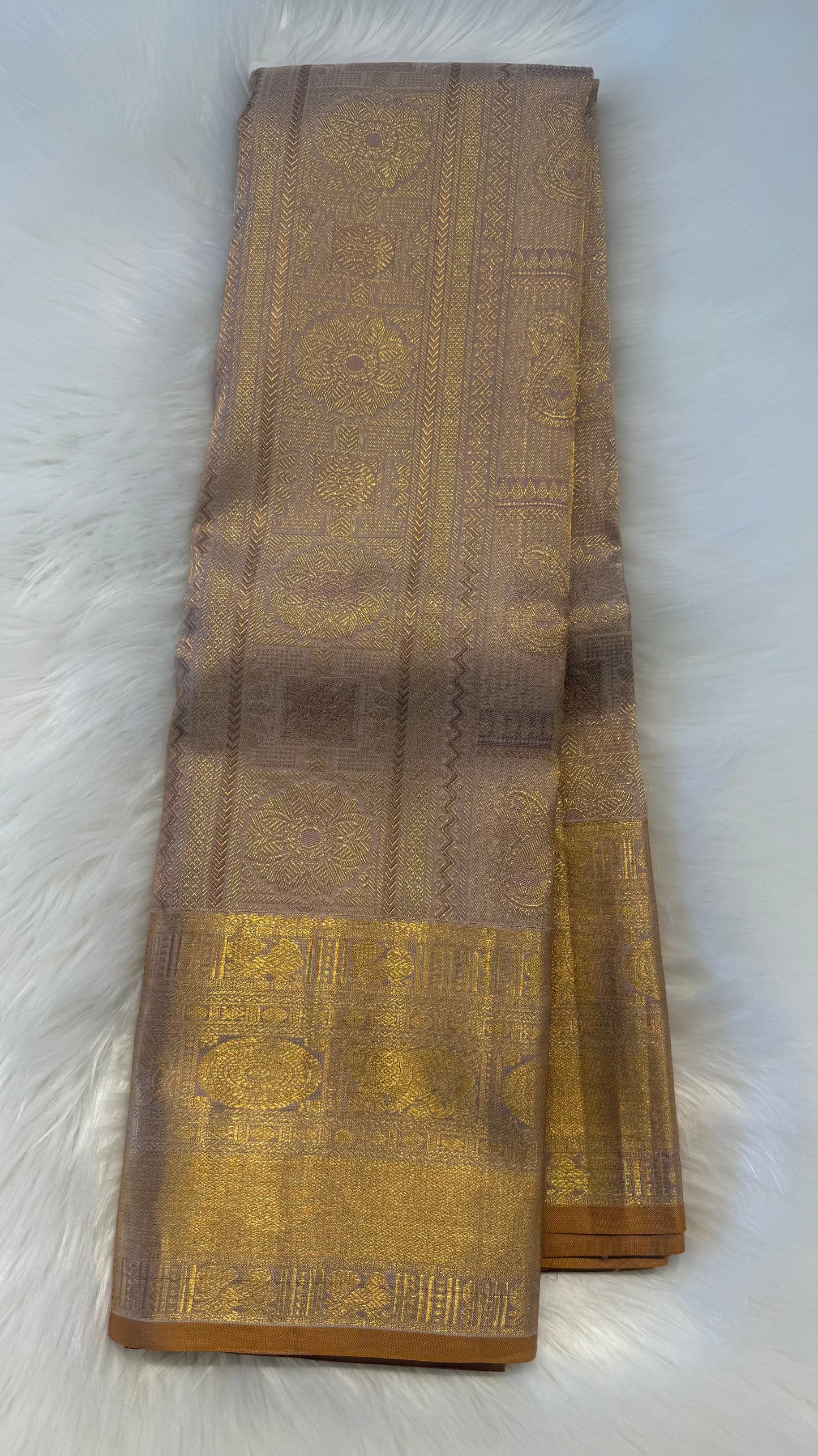 GOLDEN CASHEW FULL ZARI HANDLOOM KANCHIPURAM SILK SAREE (KSS 487)