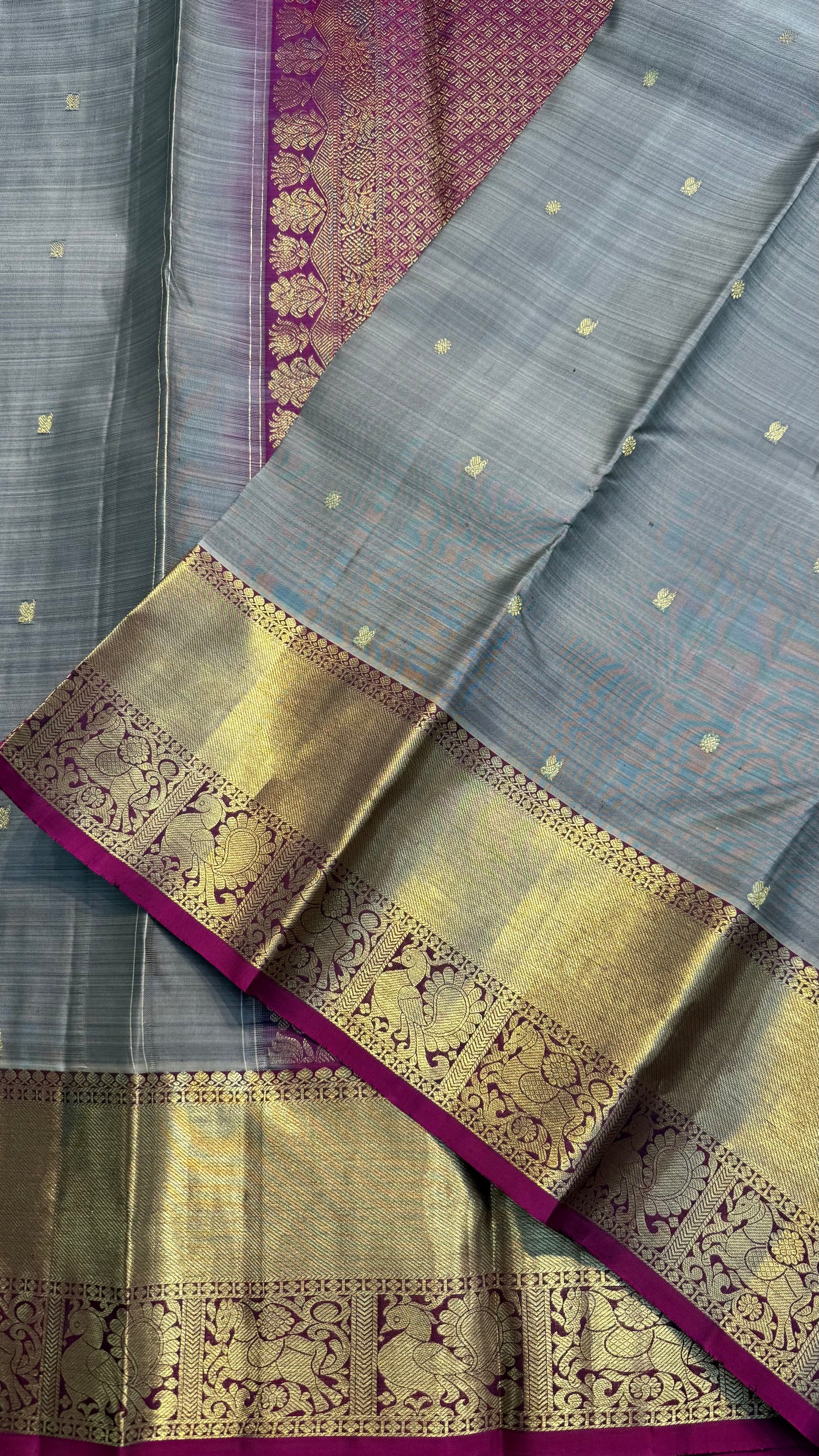GREY WITH CONTRAST PINK GOLD ZARI HANDLOOM KANCHIPURAM SILK SAREE (KSS335)