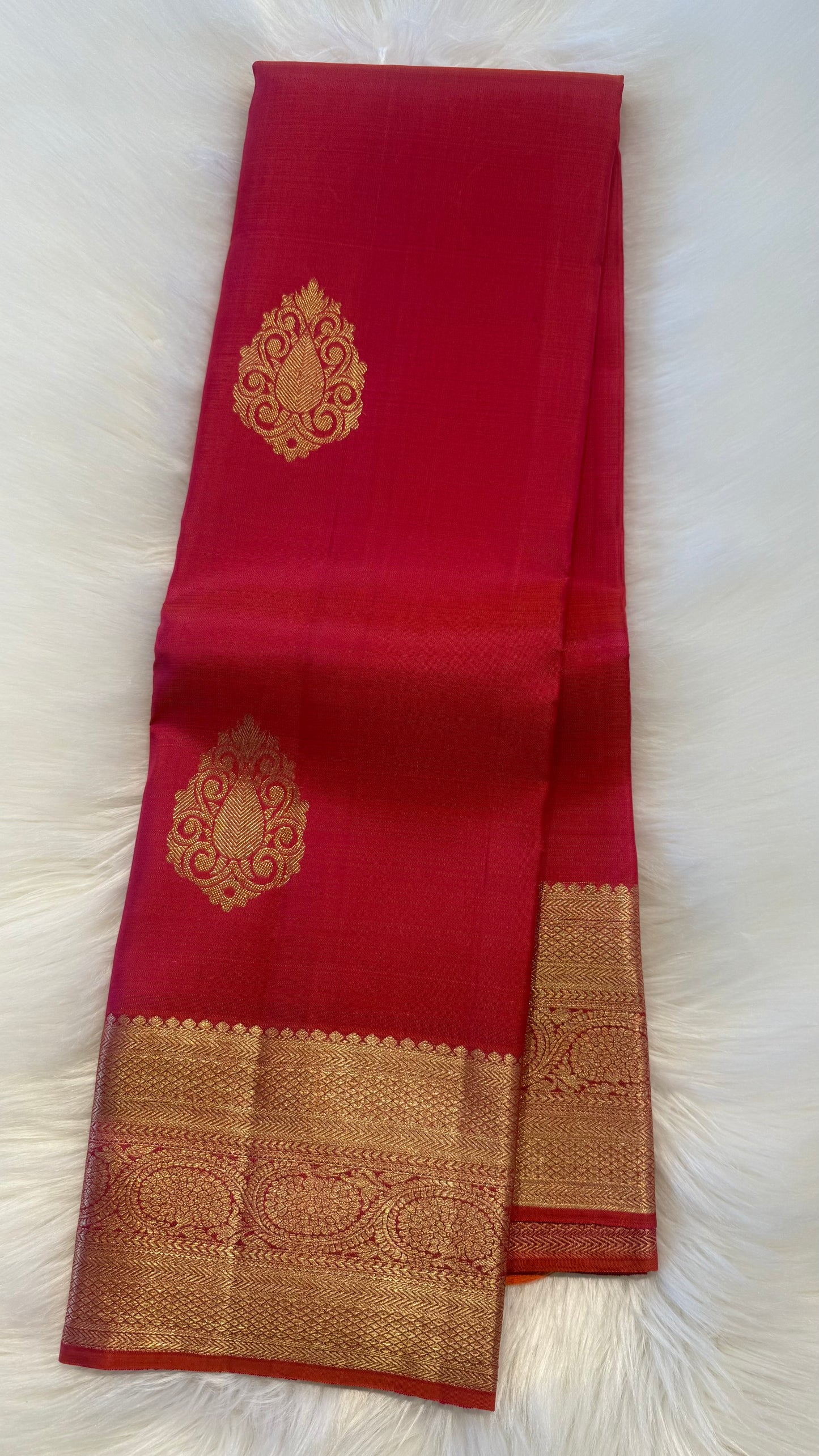 DUAL TONE KANAKAMBARAM ORANGE HANDLOOM KANCHIPURAM SILK SAREE (KSS395)