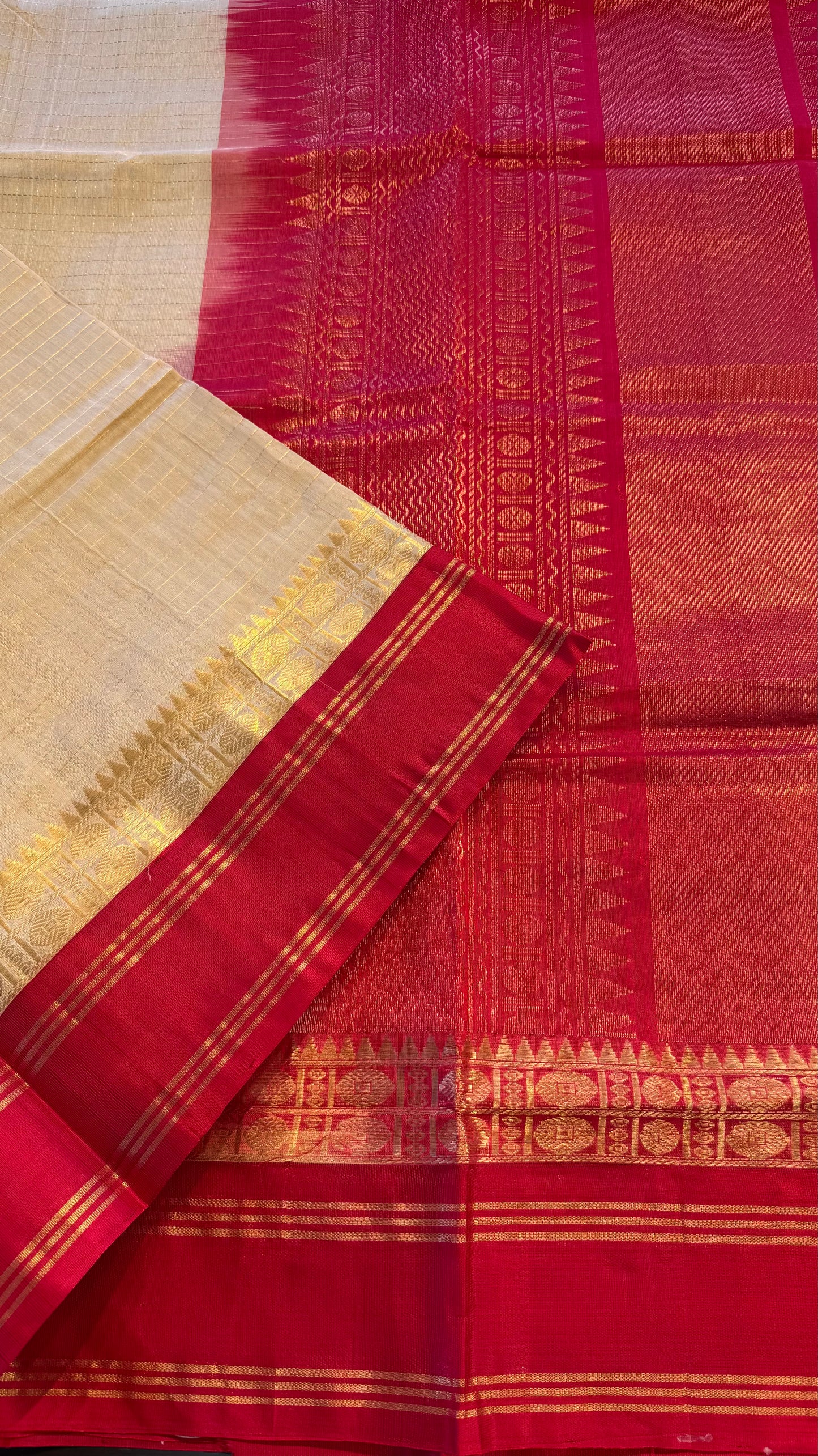 HANDLOOM KANCHIPURAM SILK COTTON (KSC255)
