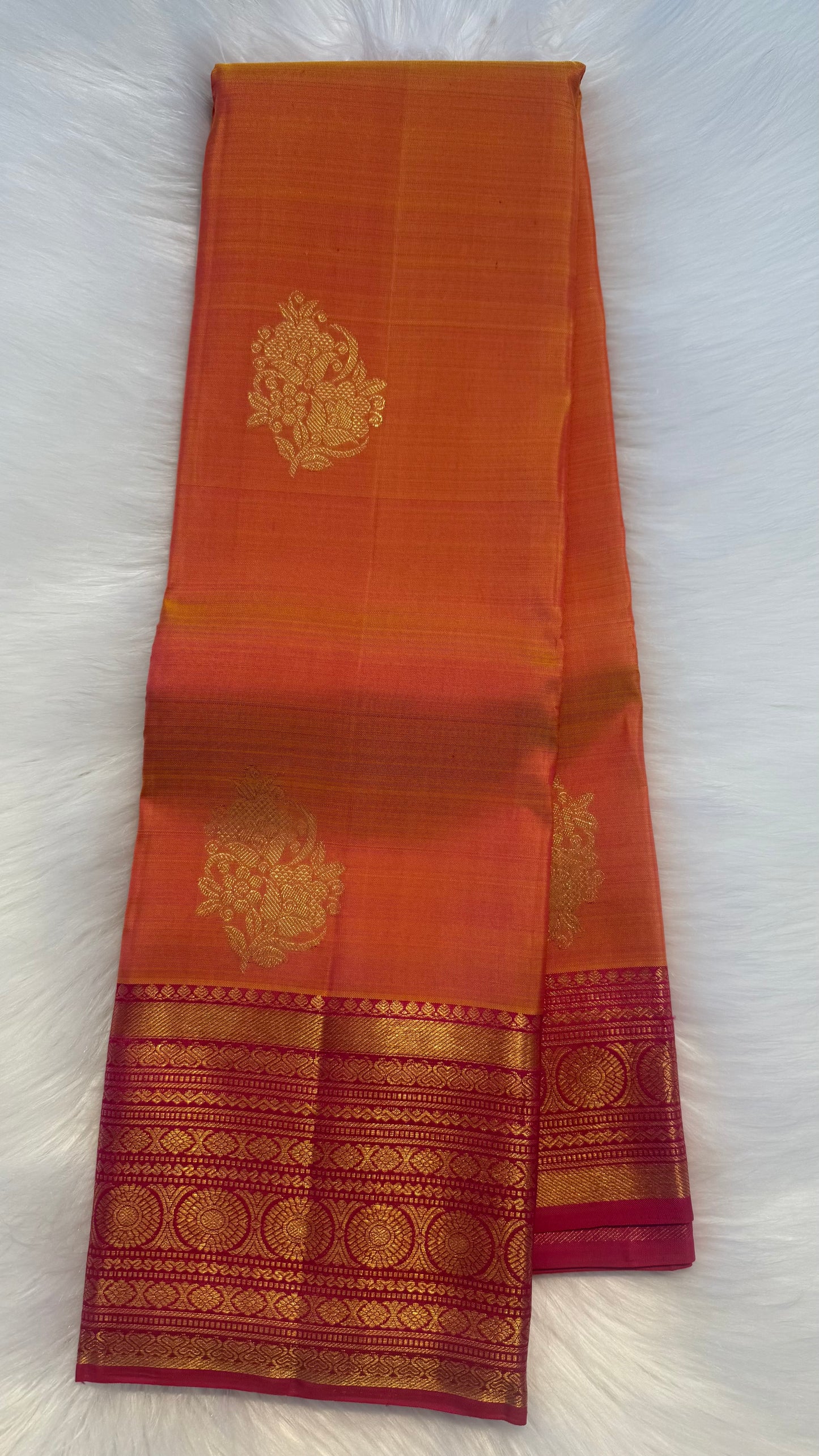 MANGO YELLOW WITH CONTRAST PINK GOLD ZARI HANDLOOM KANCHIPURAM SILK SAREE (KSS388)