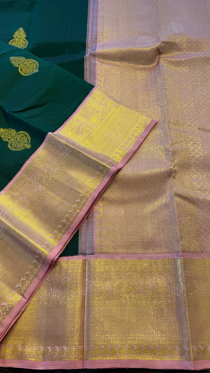 BOTTLE GREEN CONTRAST WITH BABY PINK PURE HANDLOOM KANCHIPURAM SIL SAREE (KSS 500)