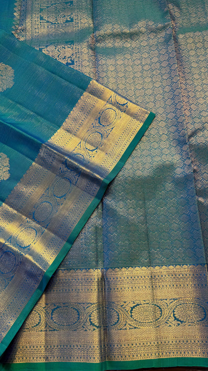 VAIRA OOSI PEACOCK GREEN HANDLOOM KANCHIPURAM SILK SAREE (KSS428)