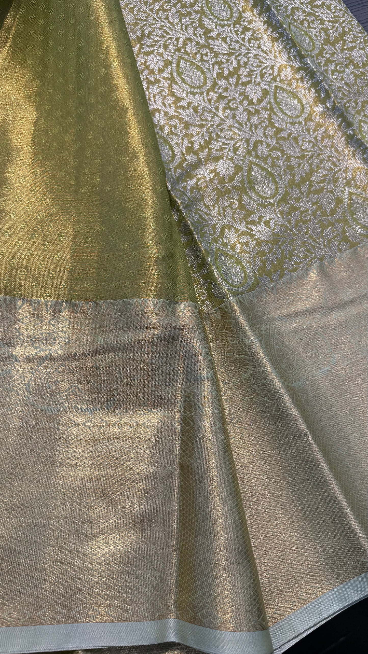 OLIVE GREEN SEMI SILK KANICHIPURAM SILK SAREE (SSKS24)