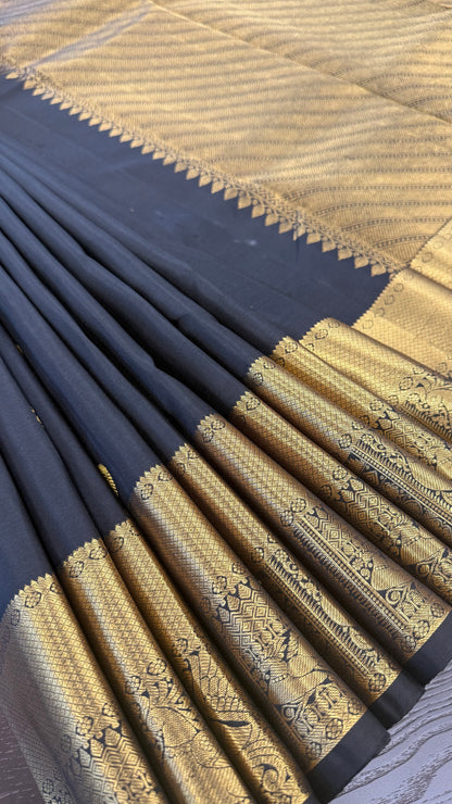BLACK GOLD ZARI HANDLOOM KANICHIPURAM SILK SAREE (KSS183)