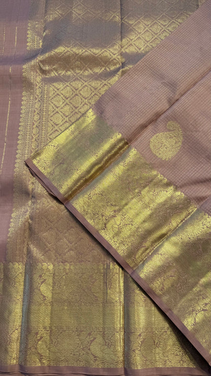 CHAMPAGNE CHECKED GOLD ZARI HANDLOOM KANCHIPURAM SILK SAREE (KSS409)