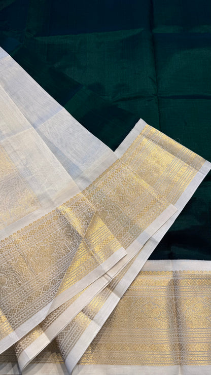 DARK GREEN WITH OFF WHITE HANDLOOM KANCHIPURAM SILK COTTON (KSC134)