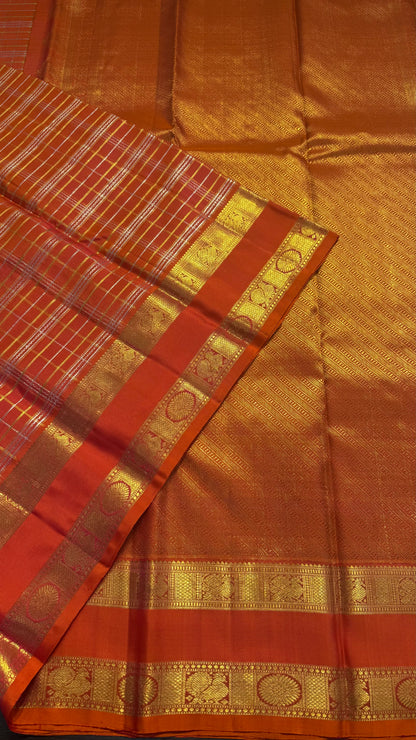 DUAL TONE ORANGE CHECKED GOLD ZARI HANDLOOM KANICHIPURAM SILK SAREE (KSS112)