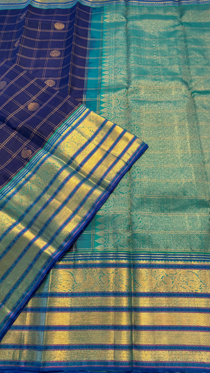 DARK BLUE CHECKED WITH CONTRAST TURQUOISE GOLD ZARI HANDLOOM KANICHIPURAM SILK SAREE (KSS279)