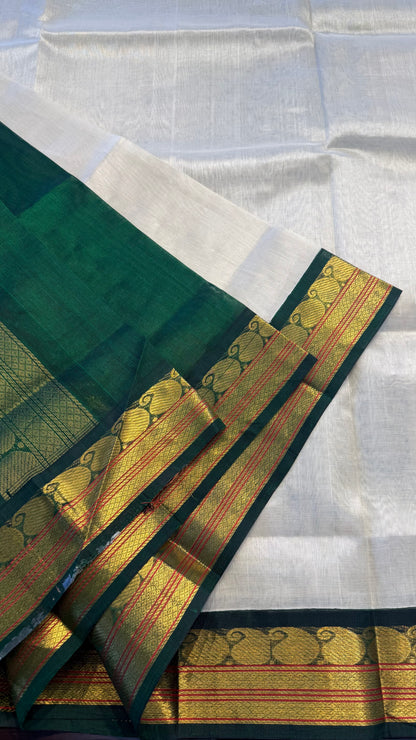 CREAM WITH DARK GREEN HANDLOOM KANCHIPURAM SILK COTTON (KSC96)