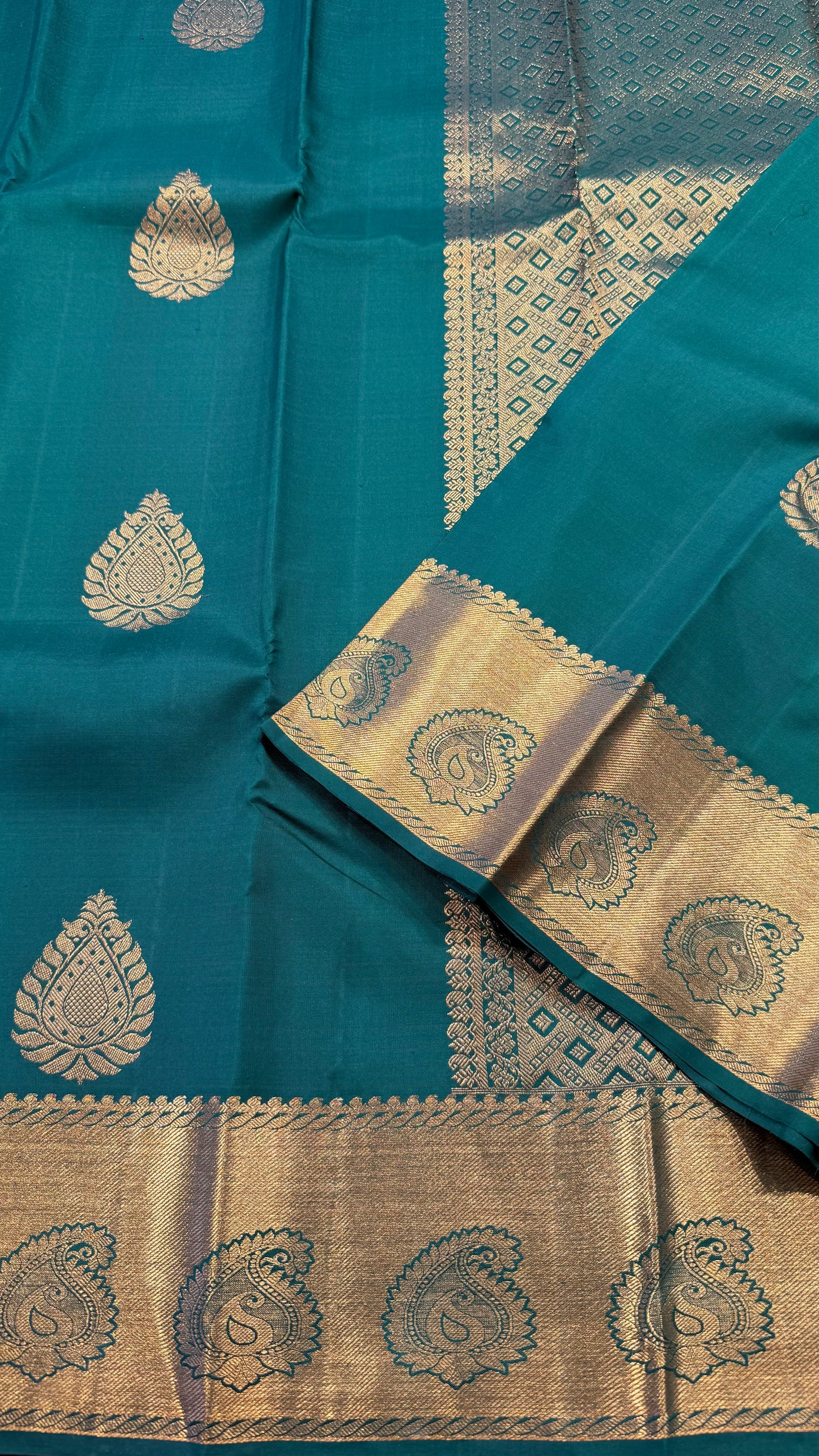 RAMA GREEN HANDLOOM KANCHIPURAM  SILK SAREE(KSS509)