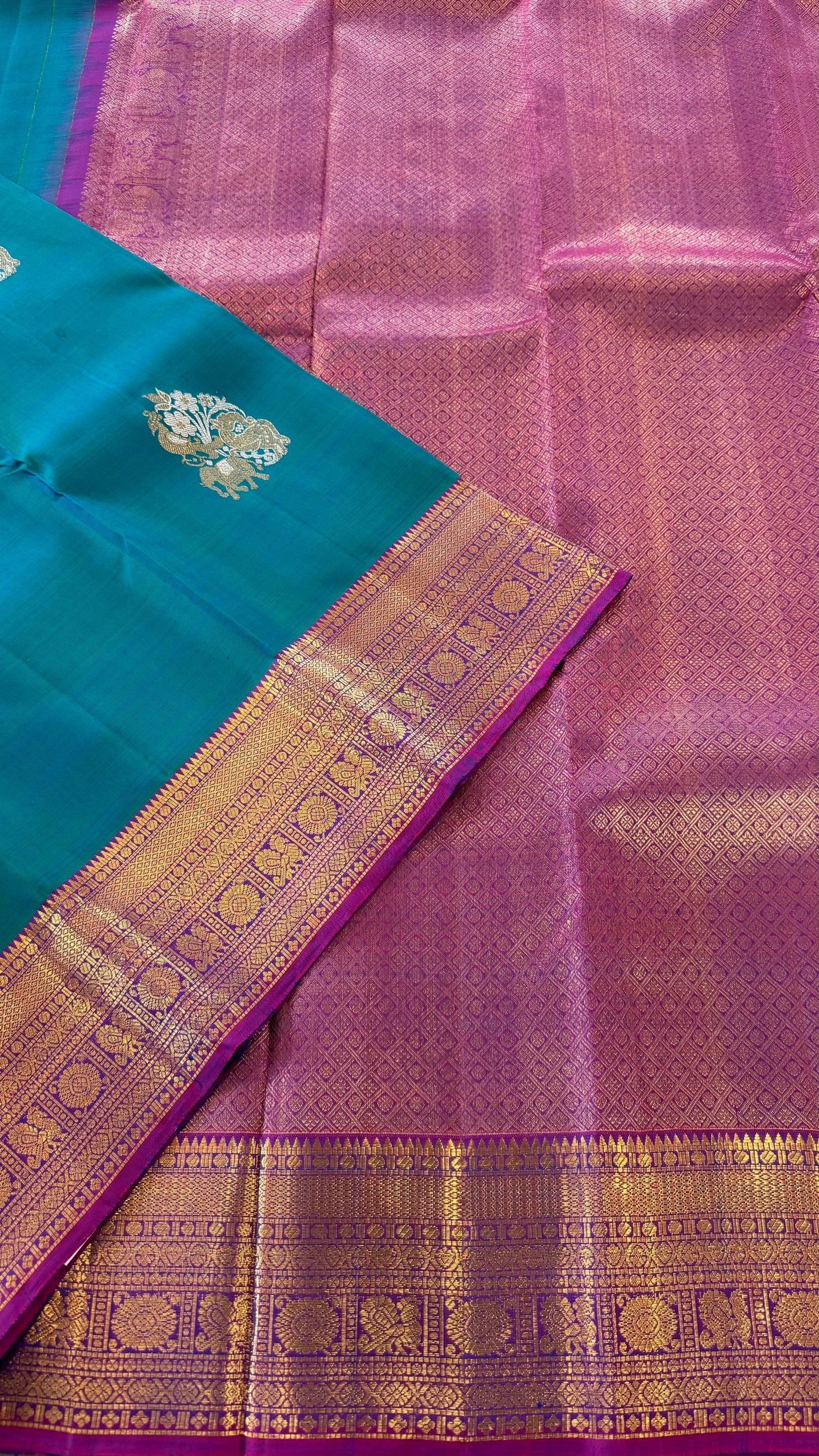 DUAL TONE PEACOCK BLUE WITH CONTRAST VADAMALLI PURPLE HANDLOOM PURE KANCHIPURAM SILK SAREE (KSS156)