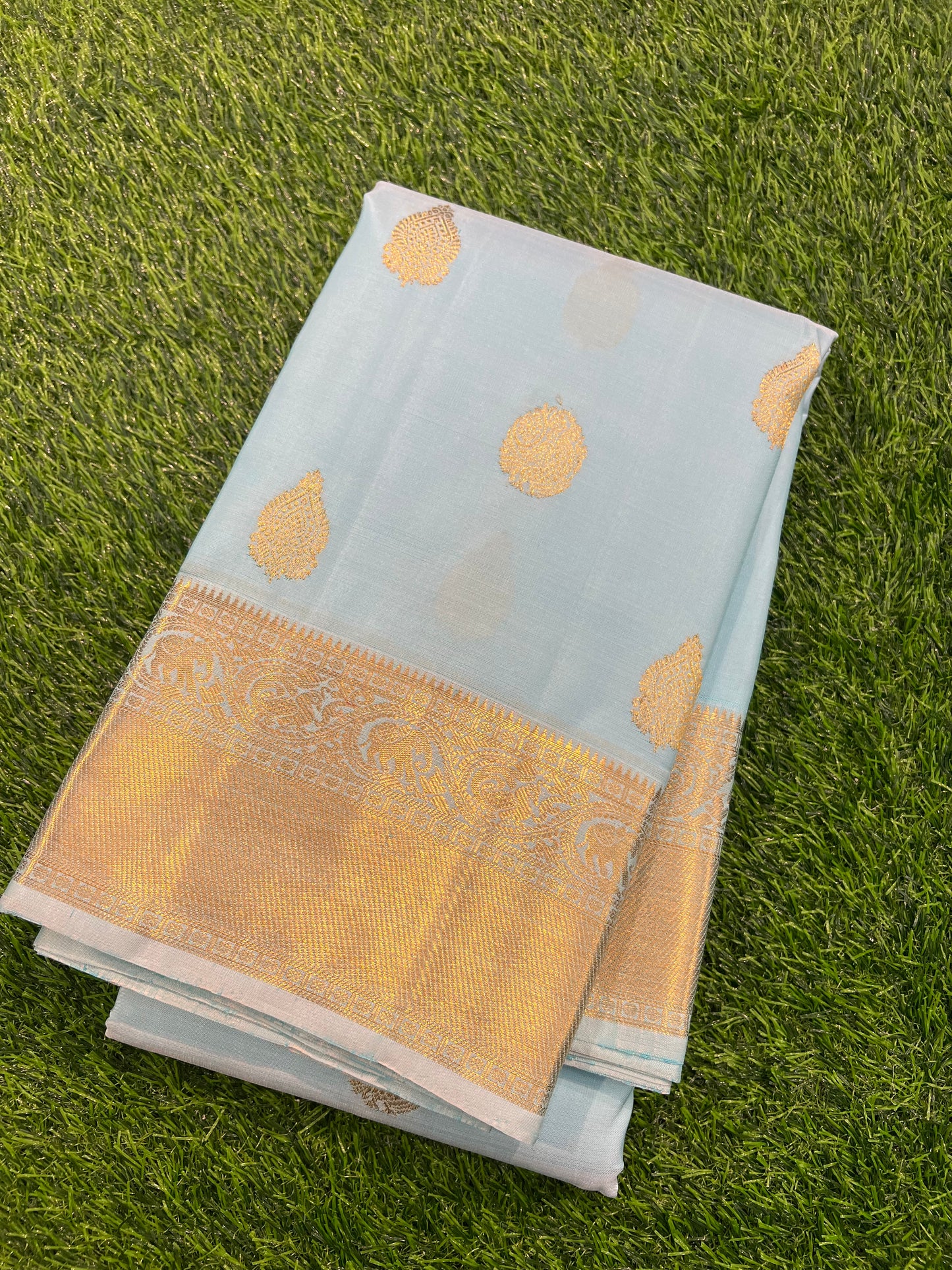 CELESTE BLUE KANCHIPURAM HANDLOOM SILK SAREE