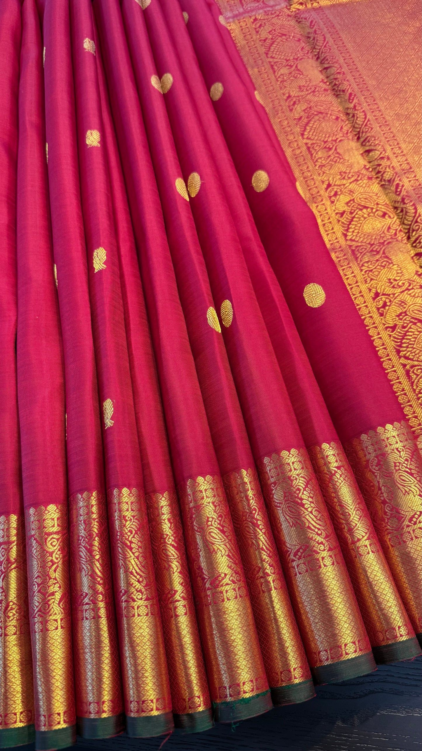 RED CONTRAST DUAL TONE GREEN HANDLOOM KANICHIPURAM SILK SAREE (KSS197)