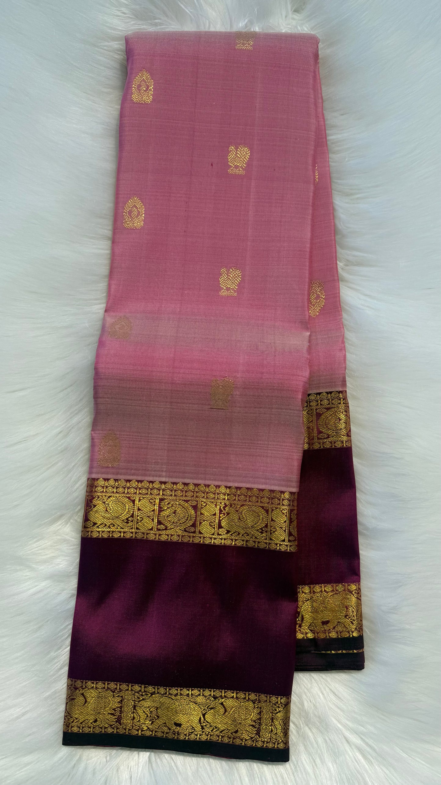 LIGHT PASTEL PINK WITH CONTRAST VADAMALLI PURPLE KANICHIPURAM HANDLOOM SILK SAREE (KSS429)