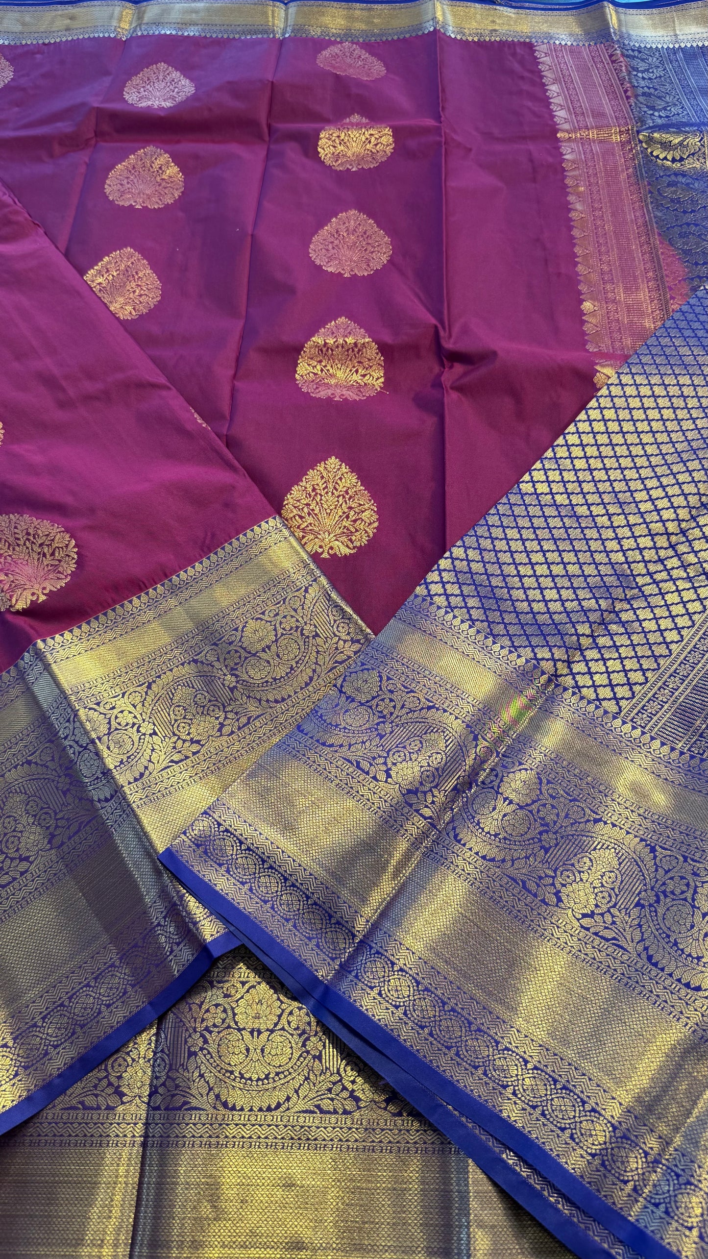 PURPLE WITH CONTRAST INDIGO PURPLE SILK KANICHIPURAM SILK SAREE (SSKS35)