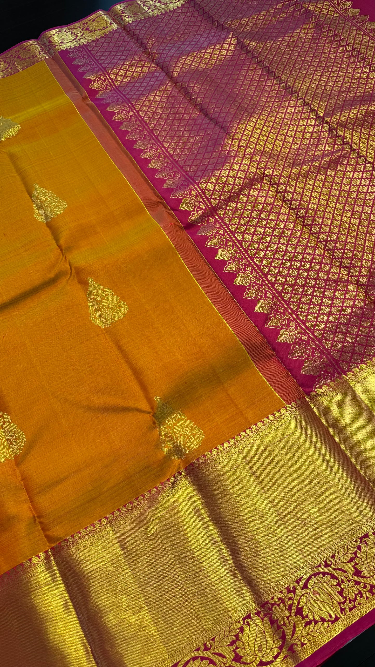 MAMBALAM CONTRAST PINK GOLD ZARI HANDLOOM KANCHIPURAM SILK SAREE (KSS436)