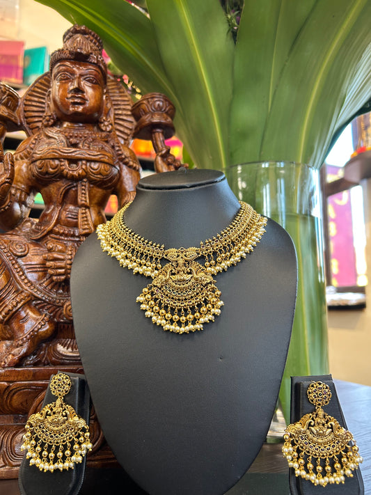 Antique Gold Plated Round Neck Temple Short Necklace Set
