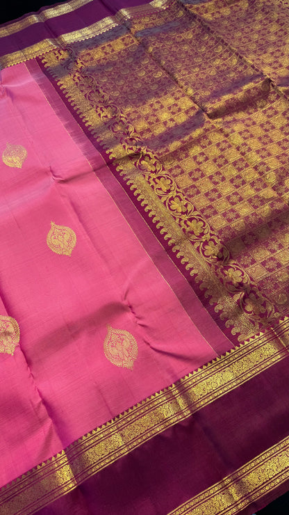 STRAWBERRY PINK WITH CONTRAST BURGUNDY KANCHIPURAM HANDLOOM SILK SAREE (KSS350)