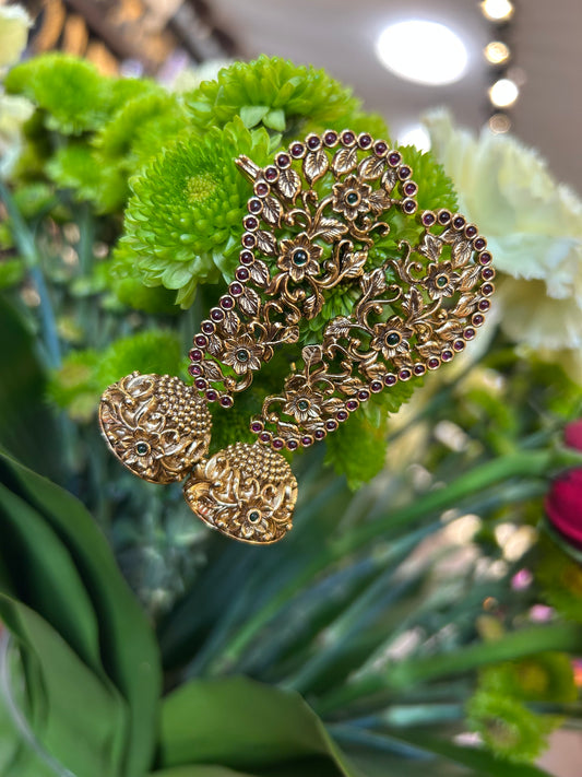 Floral Ruby Green Earcuff
