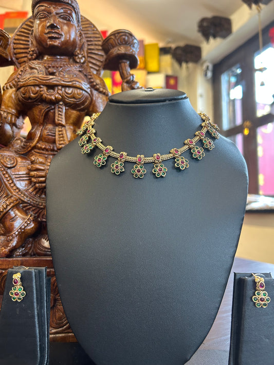 Rohesia Necklace