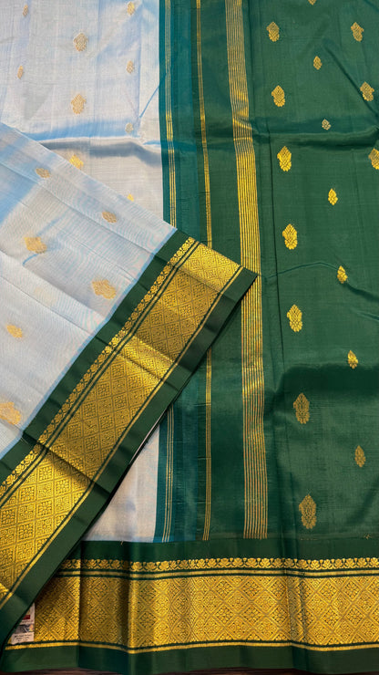 LIGHT BLUE WITH DARK BRIGHT GREEN PURE HANDLOOM KANCHIPURAM SINGLE SIDE BORDER SILK SAREE (KSSB05)