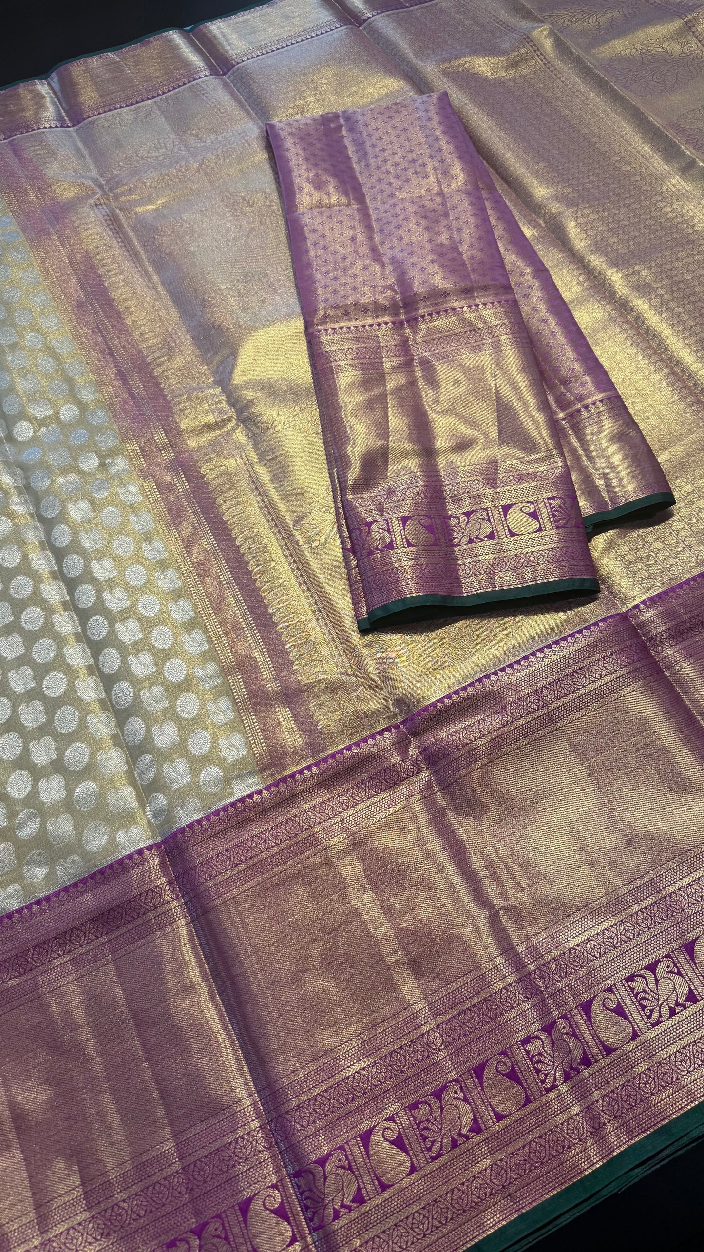 CREAM WITH CONTRAST PURPLE SEMI SILK KANCHIPURAM SILK SAREE (SSKS68)