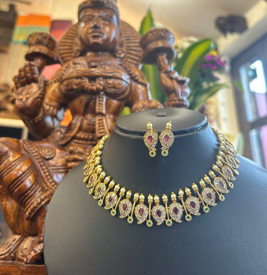Shananya Short Necklace