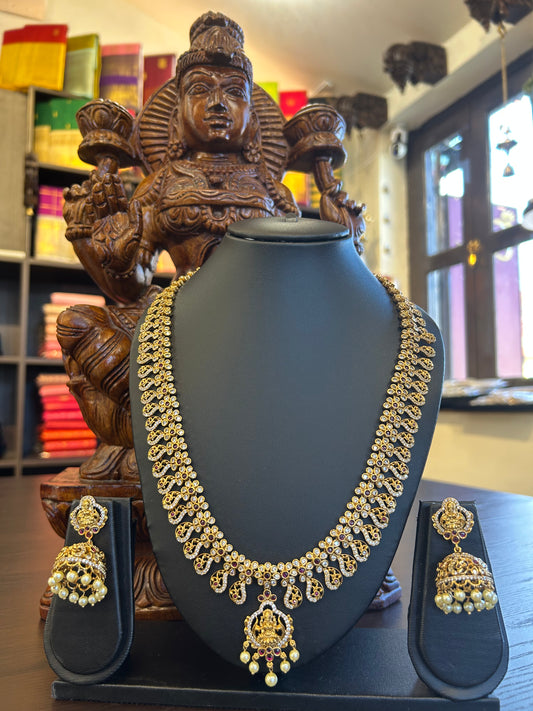 Pravya Long Necklace