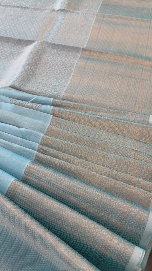 PASTEL BLUE ROSE GOLD ZARI HANDLOOM PURE KANICHIPURAM SILK SAREE (KSS220)