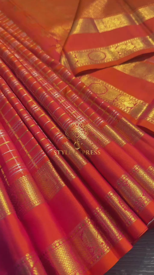 DUAL TONE ORANGE CHECKED GOLD ZARI HANDLOOM KANICHIPURAM SILK SAREE (KSS112)