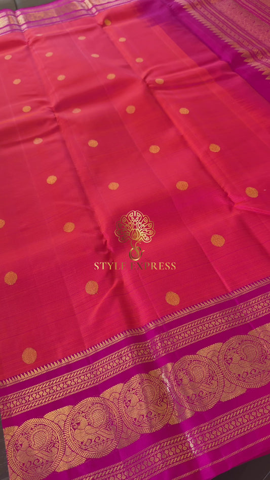 KANAKAMBARAM ORANGE WITH CONTRAST DARK RANI PINK GOLD ZARI HANDLOOM KANICHIPURAM SILK SAREE (KSS194)